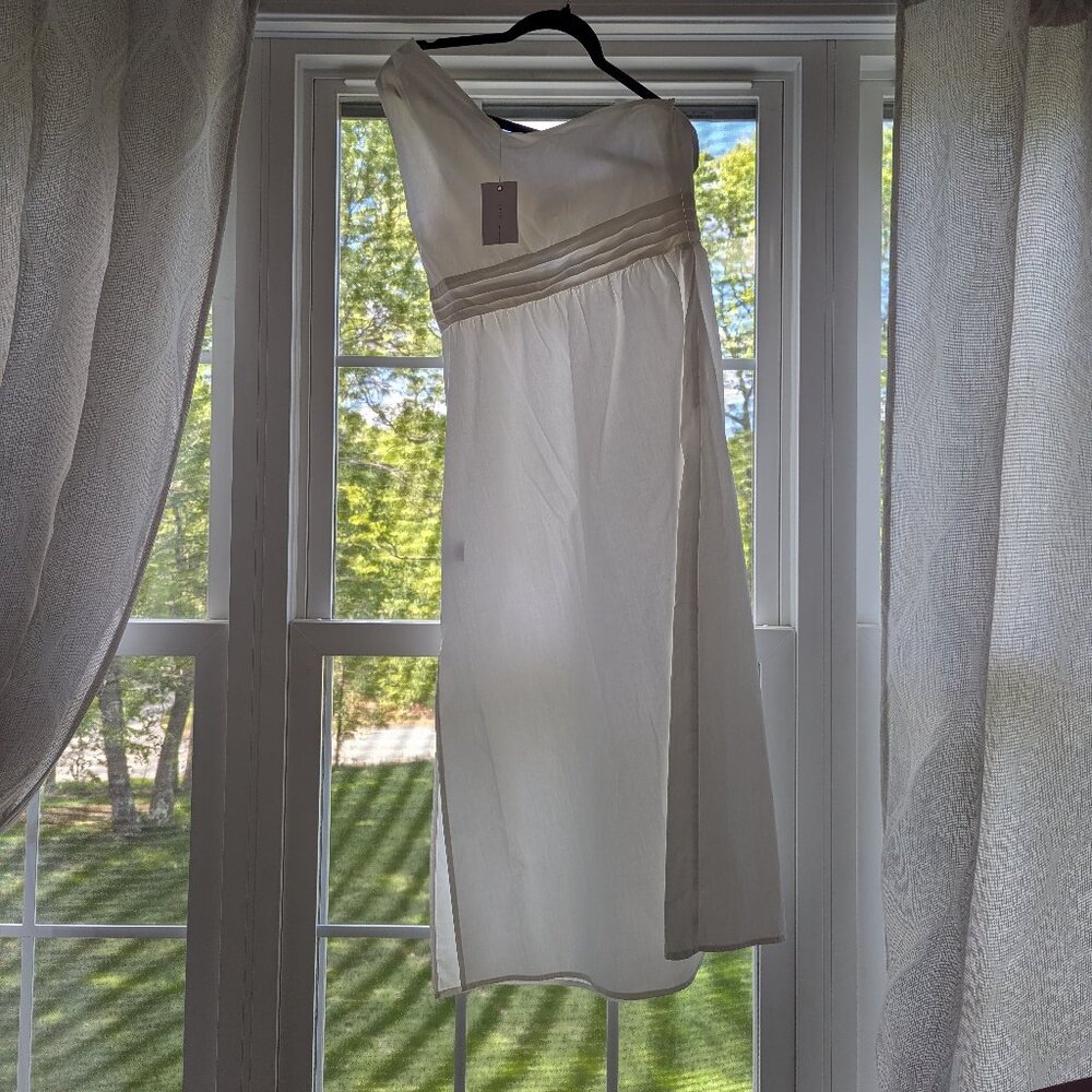 Brand new-White one shoulder summer dress